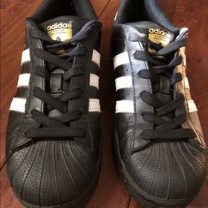 Black Adidas Superstars